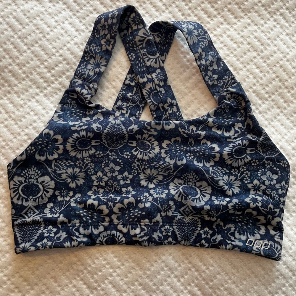 Lorna Jane Floral Blue Sports Bra